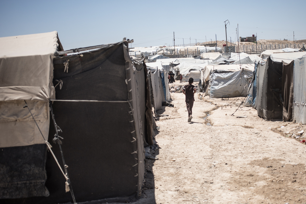 Camp d'Al-Hol Un enfant court dans les rues du camp d'Al Hol, dans le nord-est de la Syrie.