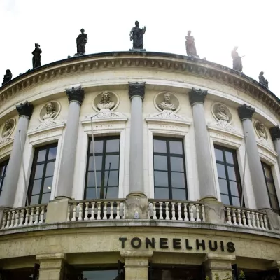 Toneelhuis